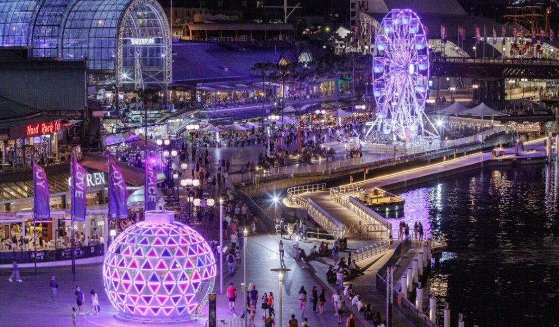 DHC_061 - Darling Harbour Christmas 2019 - Bronnie Barnett - Precinct