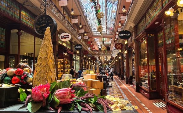 Stand arcade Sydney christmas decorations